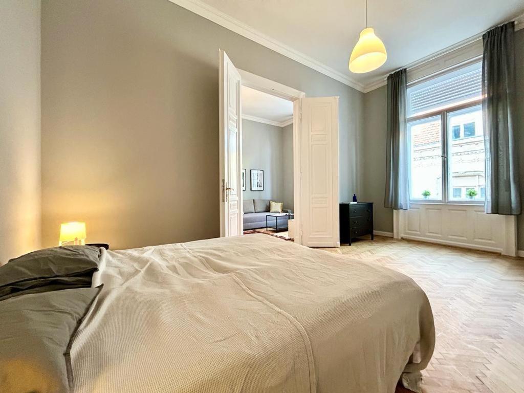 Gellert Danube Panorama Apartment Budapest Exterior foto